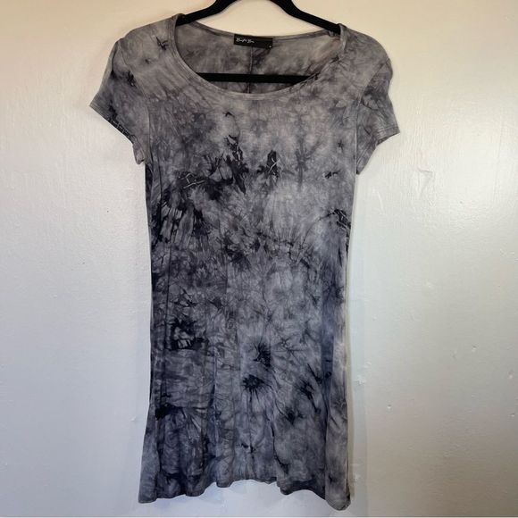 Dresses & Skirts - Brit & Bri Black Gray Charcoal Tie Dye Tee Shirt Dress So Comfy
